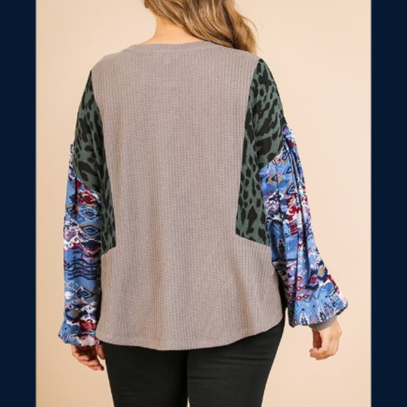 New UMGEE XL 1XL Aztec & Animal Mixed Print Long Puff Sleeve Waffle Knit Top - Picture 3 of 8
